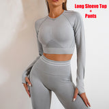 Seamless yoga pants and long sleeve top in gray, designed for slim fit and butt lifting. Ideal for gym workouts and casual wear.