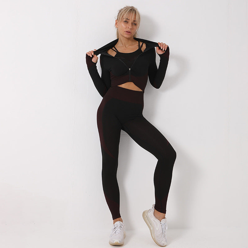 Black and burgundy seamless sport set for women. Quick-dry yoga suit with a zip-up jacket and high-waisted leggings, perfect for activewear.